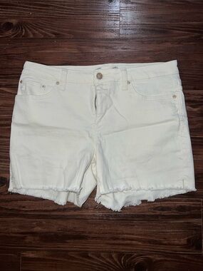 Seven7 Off-White Frayed Hem Denim Shorts